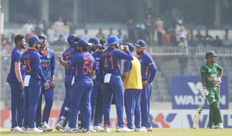 সিরিজ জয়ের মিশনে ভারতকে চেপে ধরেছে বাংলাদেশ দল।