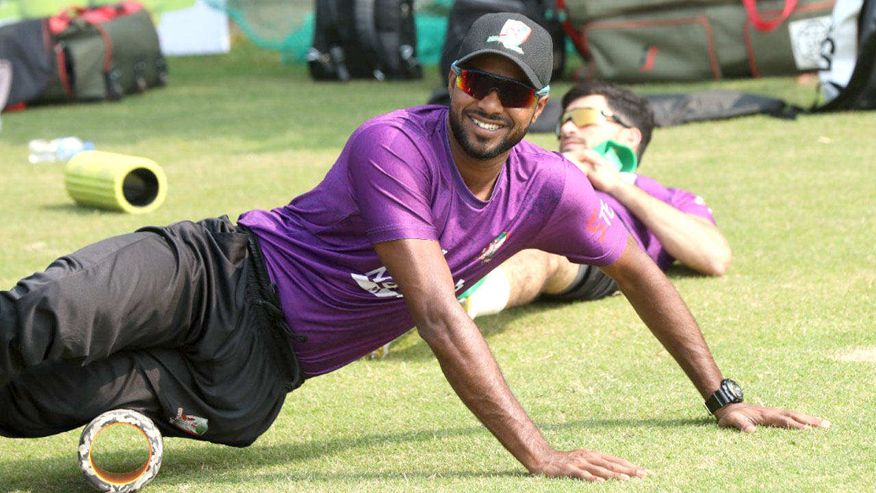 সাকিবকে ছাড়াই বরিশালের অনুশীলন।