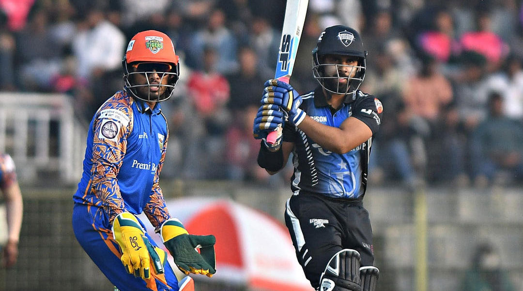 খুলনা টাইগার্সের ২৮ রানে জয়, দেশি ক্রিকেটাররা নিষ্প্রভ, বিদেশিরা উজ্জ্বল