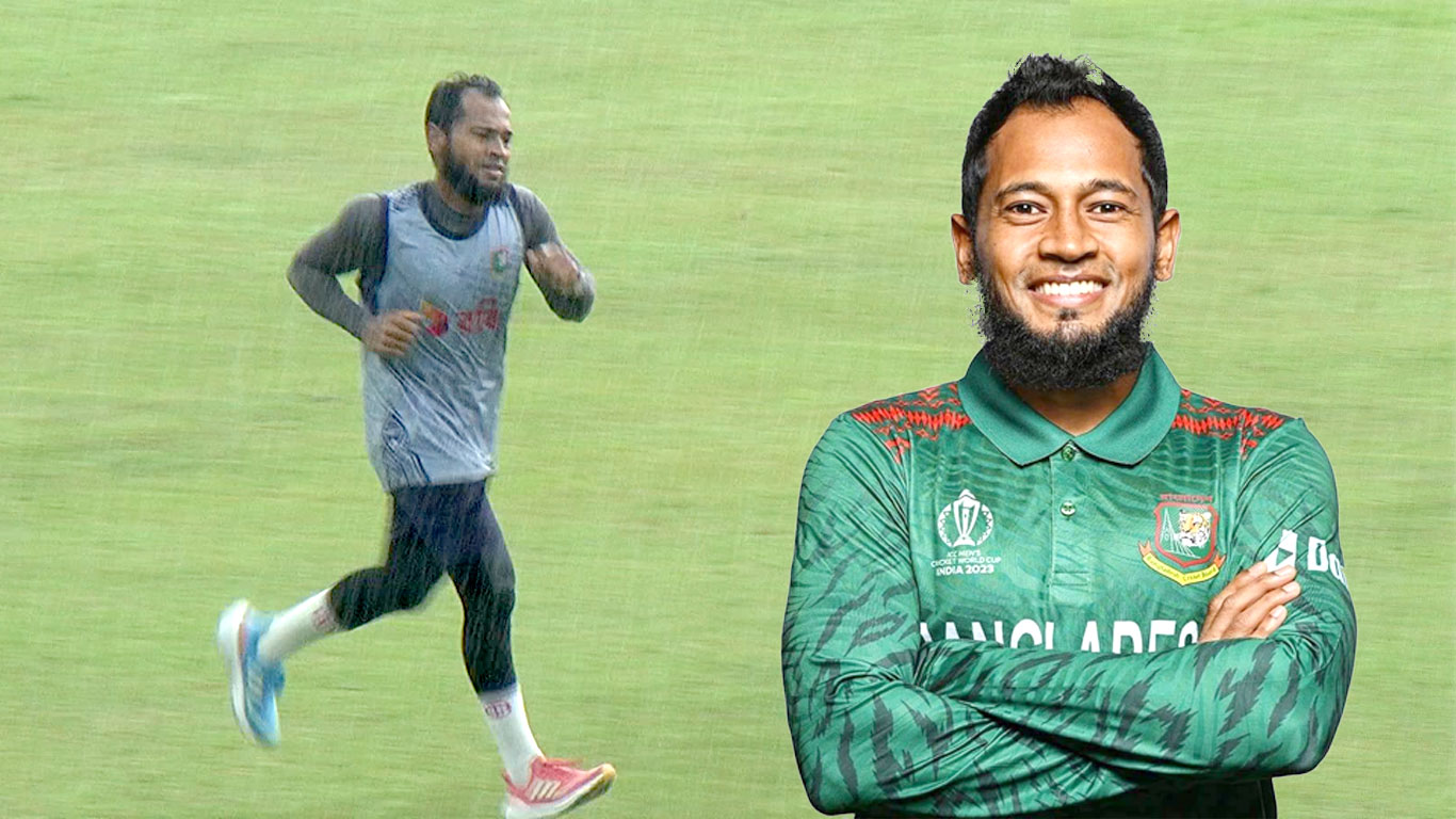 বৃষ্টিতে ভিজে শারিরীক অনুশীলনে মুশফিকুর রহিম।